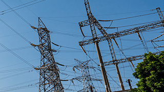 一种自装卸移动应急电源的设计