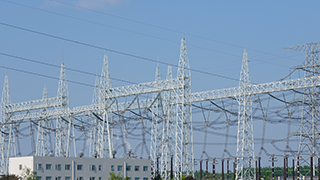 应用于工业系统的集中式动力应急电源系统